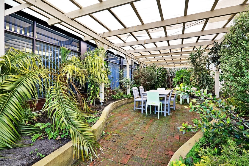 Click to view all images 154-156 Francisco Belmont WA 6104 - Image 3