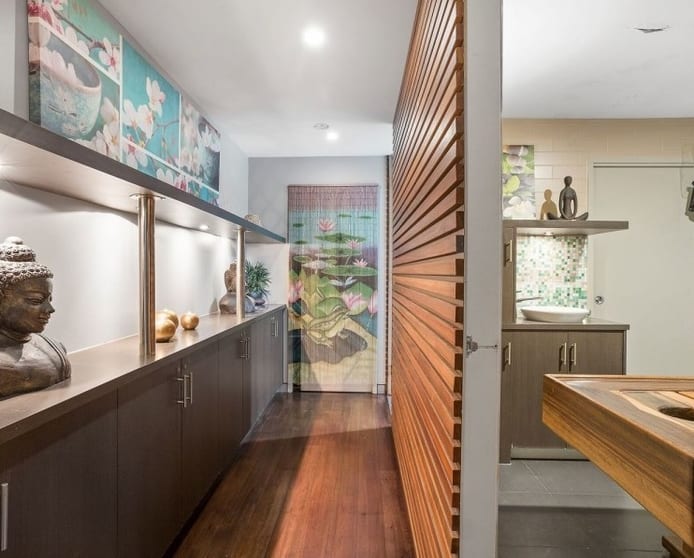 Click to view all images Shop 17a/120 Marine Parade Coolangatta QLD 4225 - Image 3