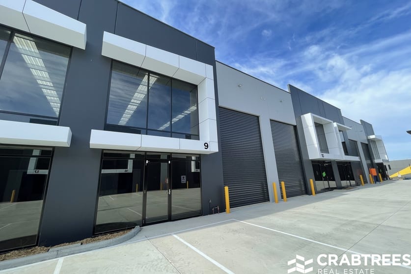 Click to view all images 9/140 Fairbank Road Clayton South VIC 3169 - Image 1