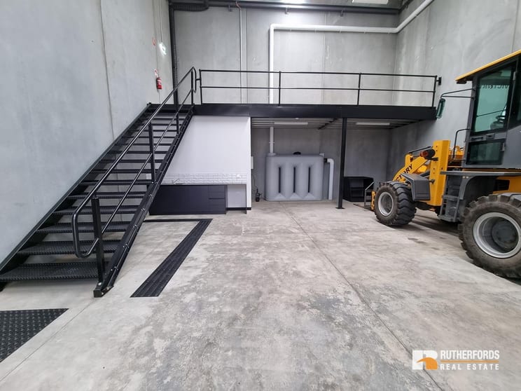 Click to view all images 29/52 Bakers Road Coburg North VIC 3058 - Image 2