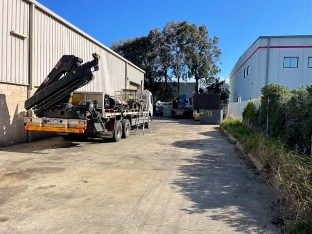 Click to view all images 3 David Lee Road Hallam VIC 3803 - Image 2