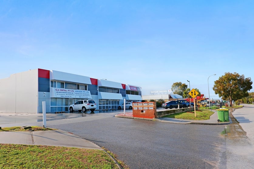 Click to view all images 6/1 Burchell Way Kewdale WA 6105 - Image 1