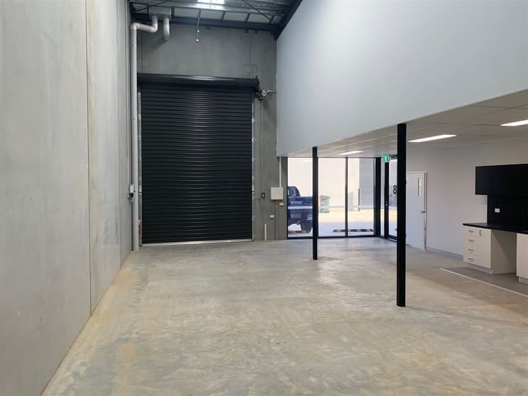 Click to view all images 8/20 Ponting Street Williamstown VIC 3016 - Image 3