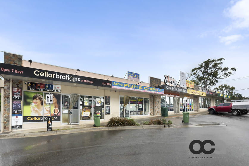 Click to view all images Shop 4/2 Monbulk Road Mount Evelyn VIC 3796 - Image 2