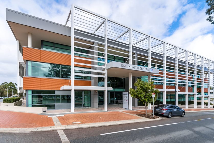 Click to view all images 30 Dundebar Road Wanneroo WA 6065 - Image 1