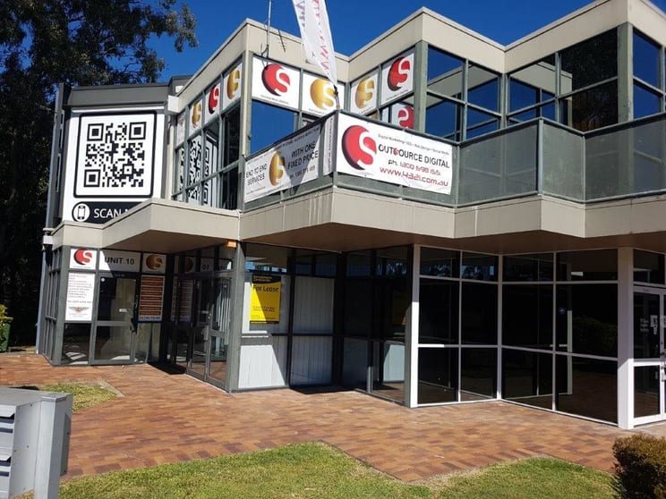 Click to view all images 2/77 Shore Street Cleveland QLD 4163 - Image 1