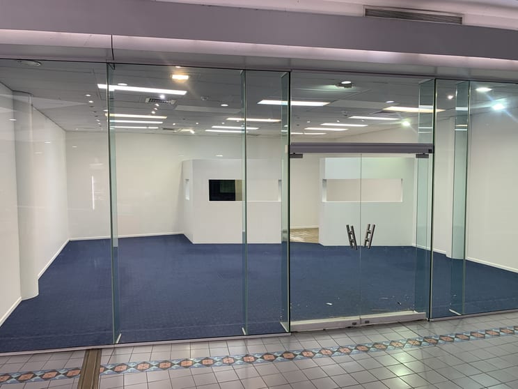 Click to view all images 58 Lake Street Cairns City QLD 4870 - Image 3