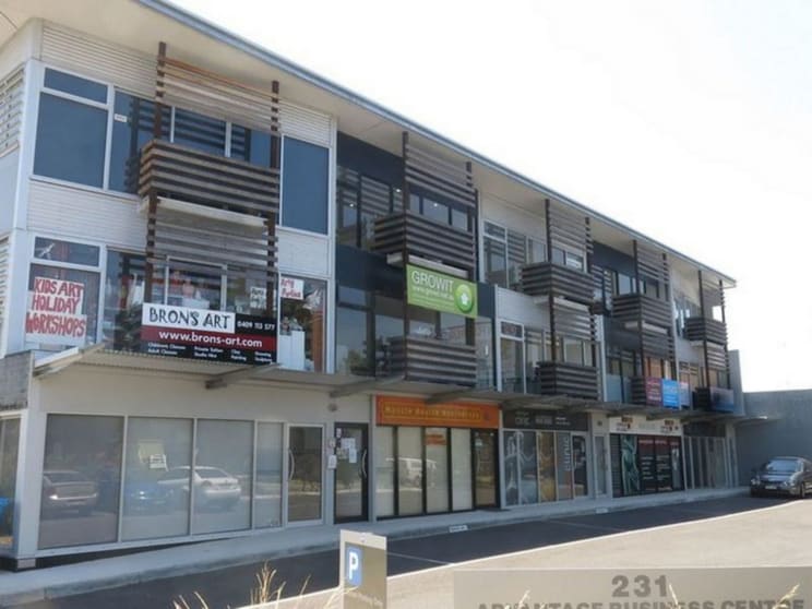 Click to view all images 7/231 Bay Road Sandringham VIC 3191 - Image 2