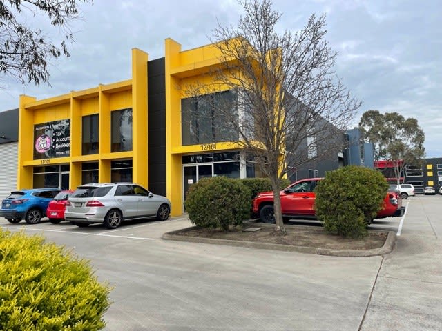 Click to view all images 12/101-103 Wedgewood Road Hallam VIC 3803 - Image 1