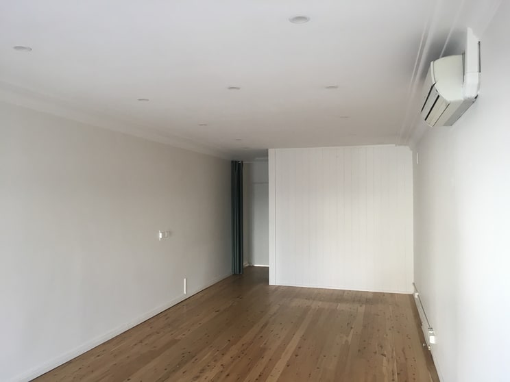 Click to view all images 1/2A Raymond Road Thirroul NSW 2515 - Image 2