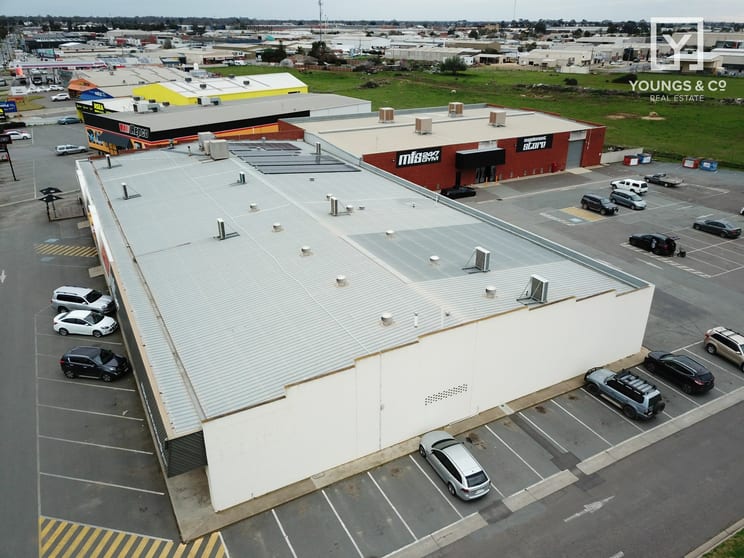 Click to view all images 93-95 Benalla Rd Shepparton VIC 3630 - Image 2