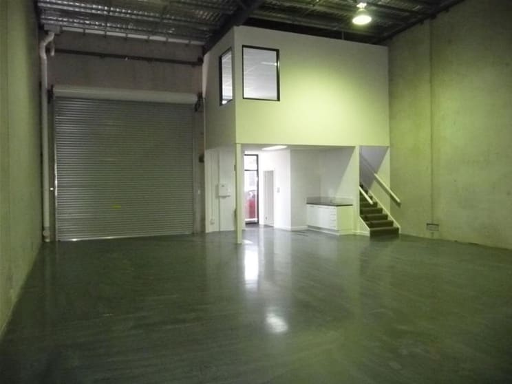 Click to view all images 1/4 Gerves Drive Werribee VIC 3030 - Image 3
