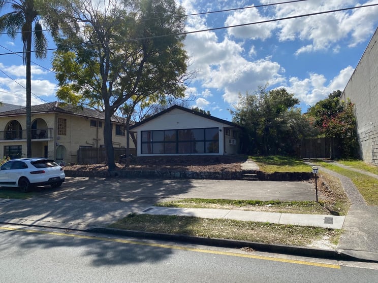 Click to view all images 1/14 Cinderella Drive Springwood QLD 4127 - Image 1