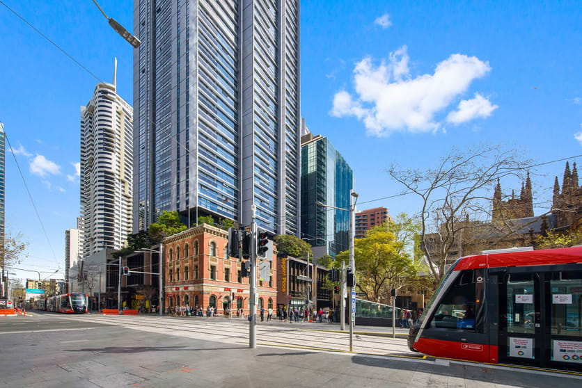 Click to view all images Suite 707/99 Bathurst Street Sydney NSW 2000 - Image 1
