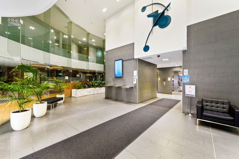 Click to view all images Suite 707/99 Bathurst Street Sydney NSW 2000 - Image 2