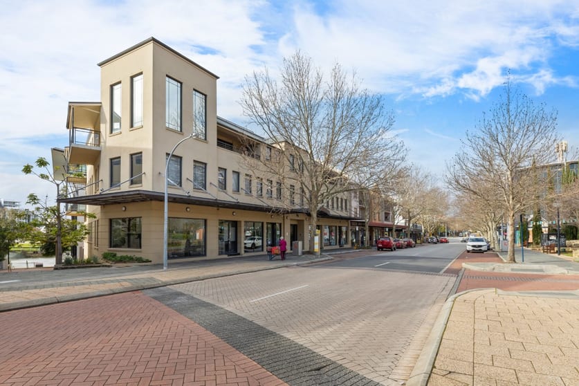 Click to view all images Suite 1/96 Royal Street East Perth WA 6004 - Image 2