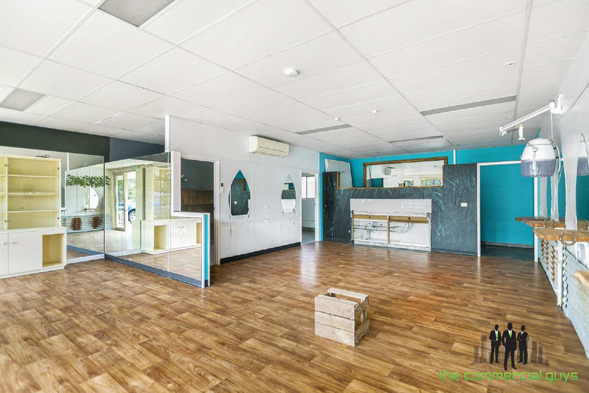 Click to view all images 11/1 Regina Ave Ningi QLD 4511 - Image 2