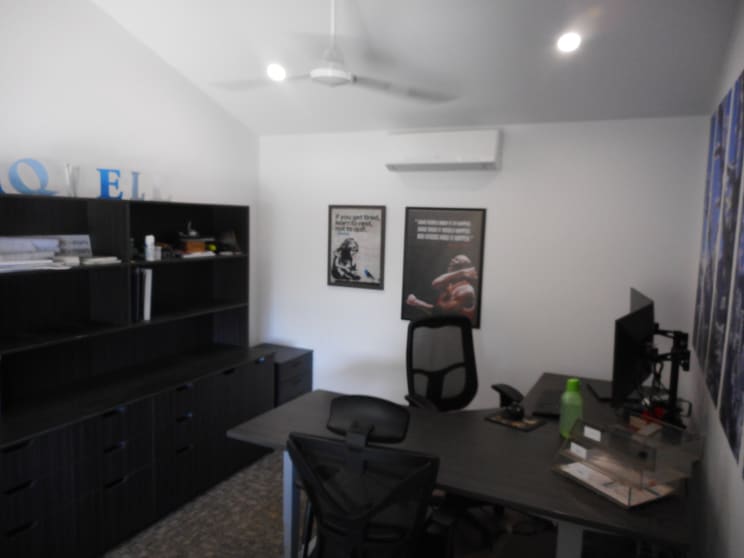Click to view all images 14 Magazine Street Stratford QLD 4870 - Image 3