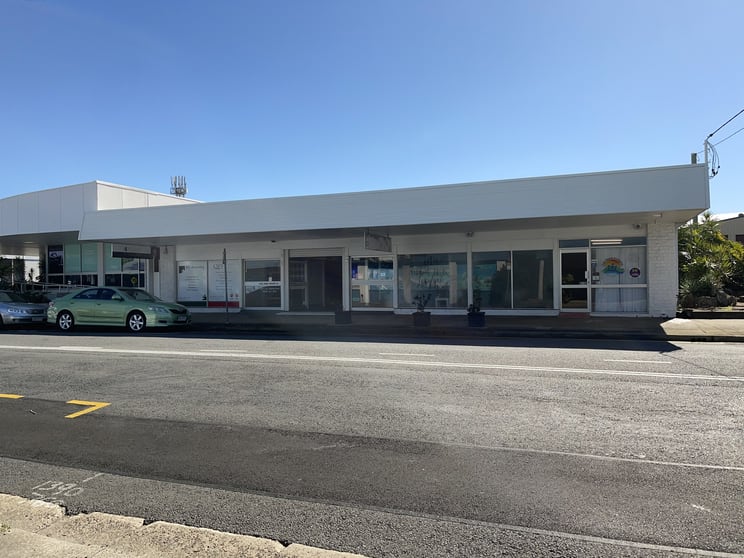 Click to view all images 4/16 Torquay Road Pialba QLD 4655 - Image 1