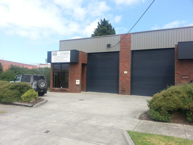 Click to view all images 5/84-86 Voltri Street Mentone VIC 3194 - Image 1