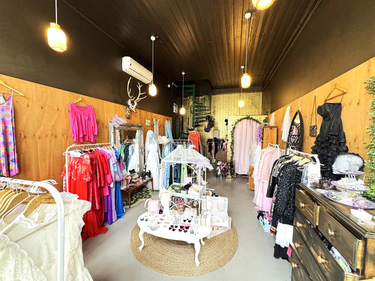 Click to view all images 246 High Street Northcote VIC 3070 - Image 3