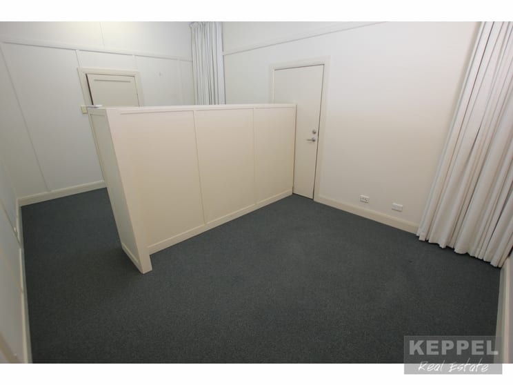 Click to view all images 5/30 James Street Yeppoon QLD 4703 - Image 3