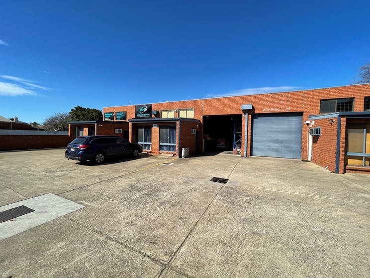 Click to view all images 2/41 Wood Avenue Brompton SA 5007 - Image 1