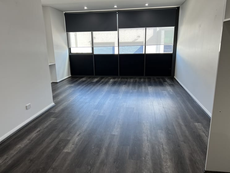 Click to view all images 29 Bay Road Taren Point NSW 2229 - Image 1