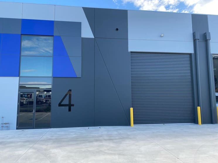 Click to view all images 4/8 Industrial Avenue Hoppers Crossing VIC 3029 - Image 1