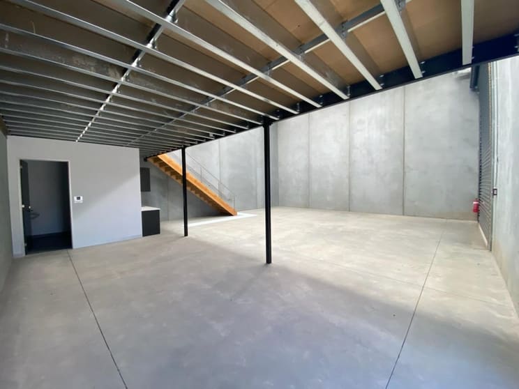 Click to view all images 1/8 Industrial Avenue Hoppers Crossing VIC 3029 - Image 3