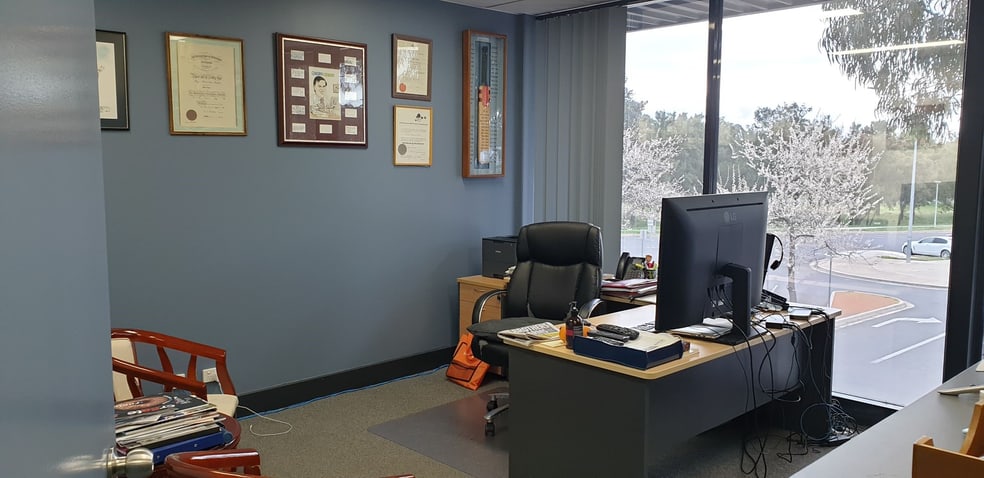 Click to view all images Unit 4/19 Trenerry Street Weston ACT 2611 - Image 2