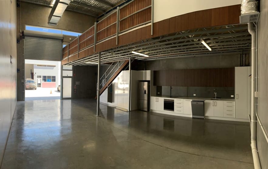 Click to view all images 2/51 Industry Place Lytton QLD 4178 - Image 2