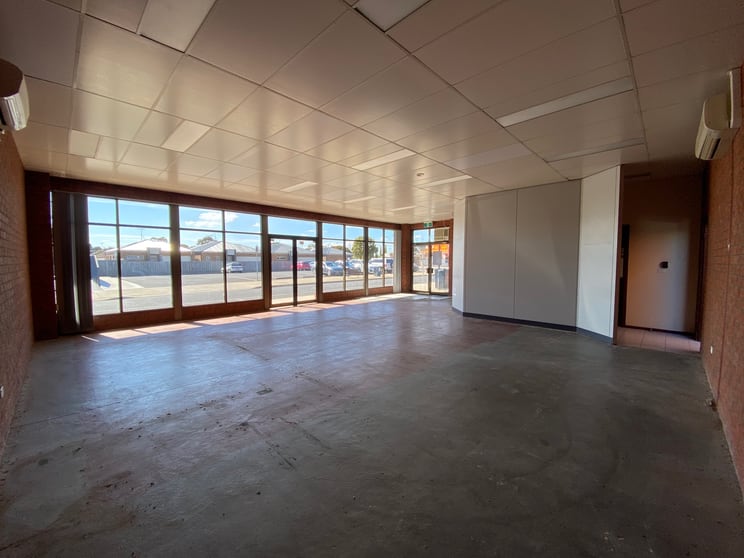 Click to view all images 3/29 Milton Street Bell Park VIC 3215 - Image 3