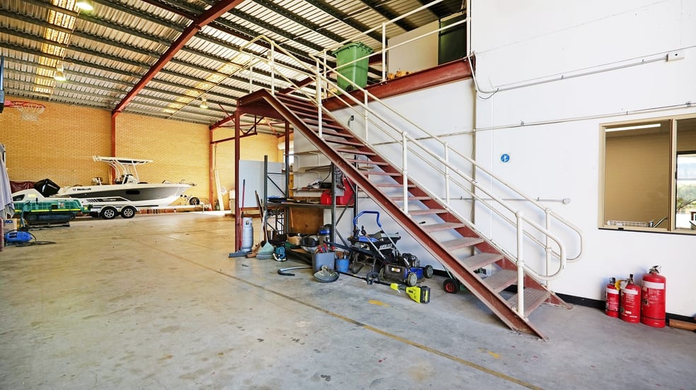 Click to view all images 1/25 Barker Street Belmont WA 6104 - Image 2