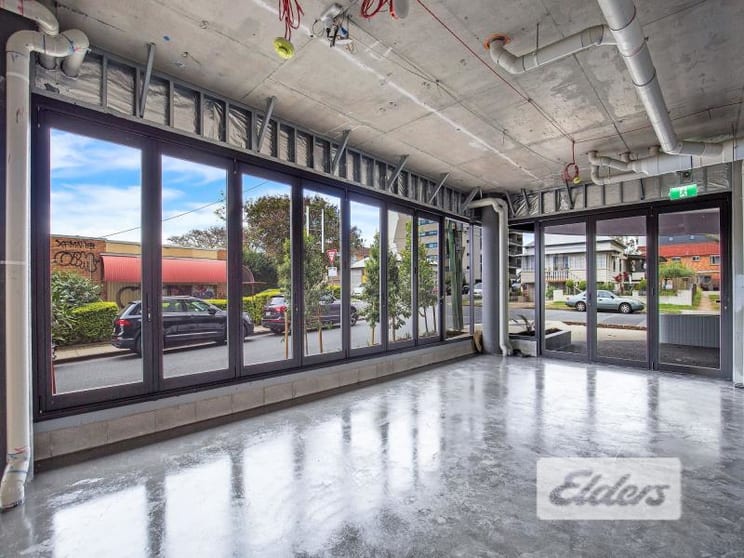 Click to view all images 62 Cleveland Street Stones Corner QLD 4120 - Image 2