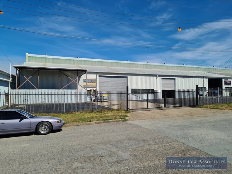 Click to view all images 2/1450 Ipswich Road Rocklea QLD 4106 - Image 1