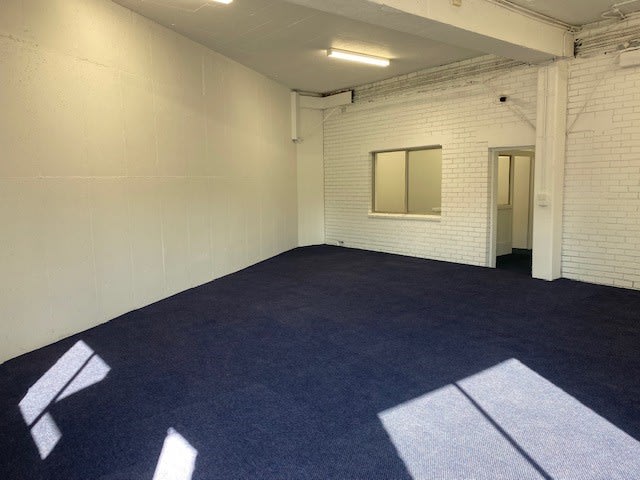 Click to view all images 3/ 122 Garden Grove Parade Adamstown NSW 2289 - Image 1