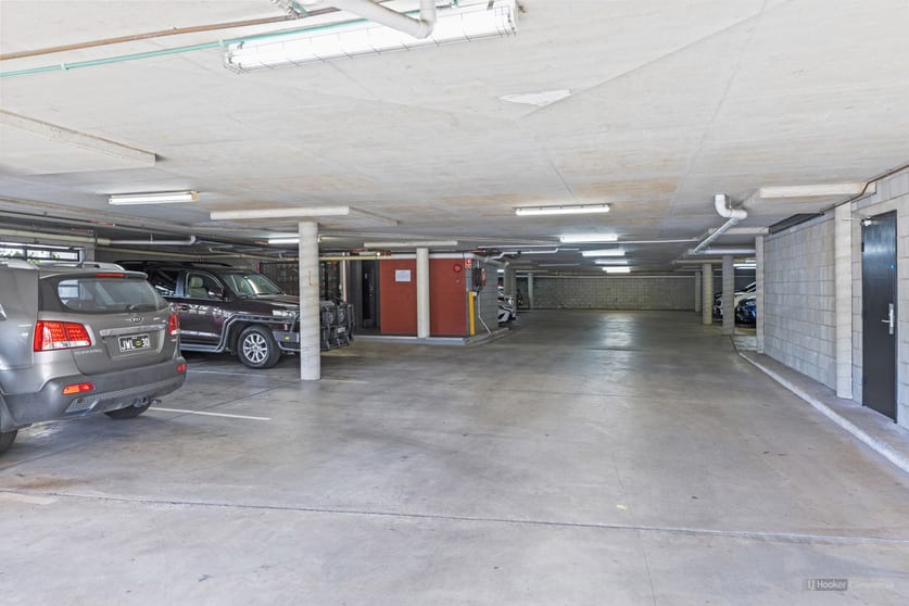 Click to view all images 2/131a Herries Street Toowoomba City QLD 4350 - Image 3