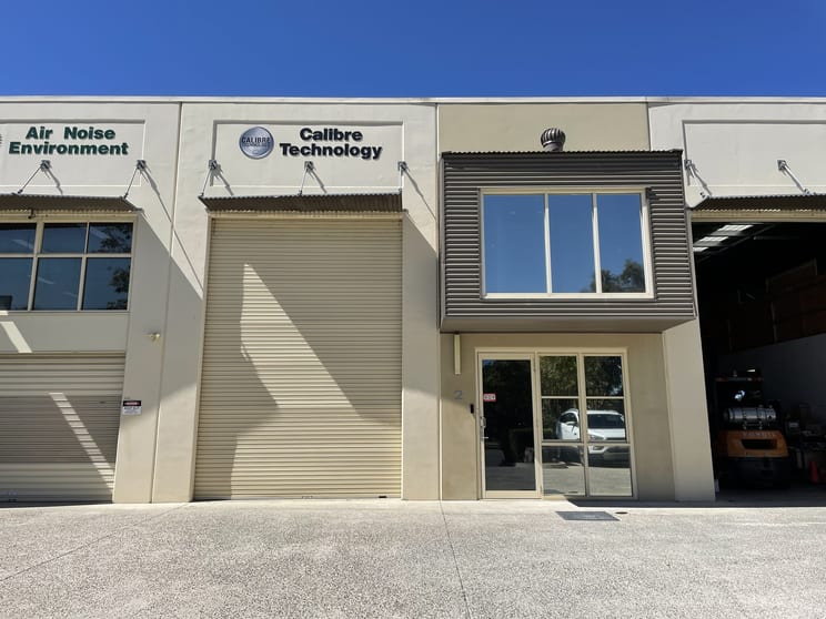 Click to view all images 2/4 Tombo Street Capalaba QLD 4157 - Image 1
