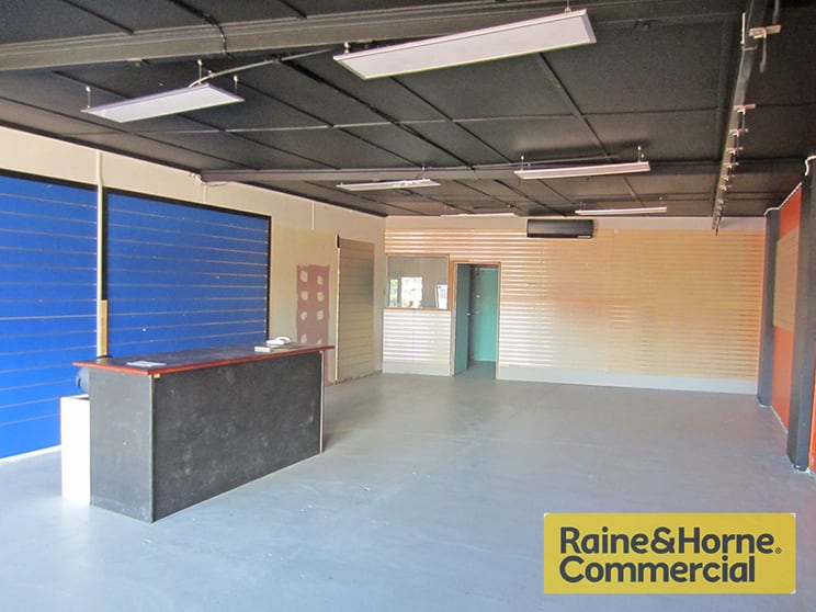 Click to view all images 3/724 Gympie Road Chermside QLD 4032 - Image 2