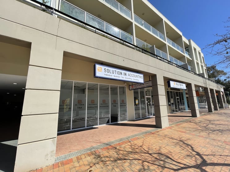 Click to view all images 72/2 Cape Street Dickson ACT 2602 - Image 2