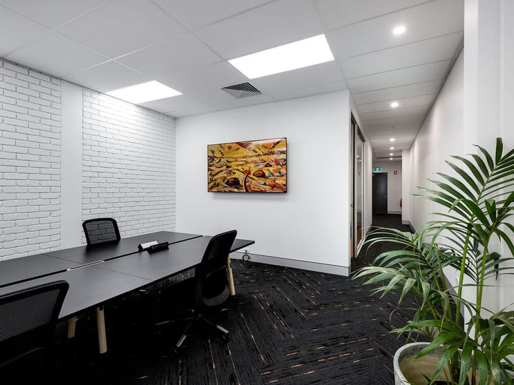 Click to view all images 2/152 High Street Fremantle WA 6160 - Image 1