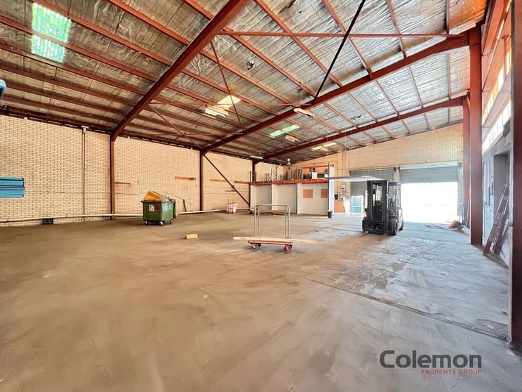 Click to view all images Warehouse 1/51 Cosgrove Rd Strathfield South NSW 2136 - Image 1