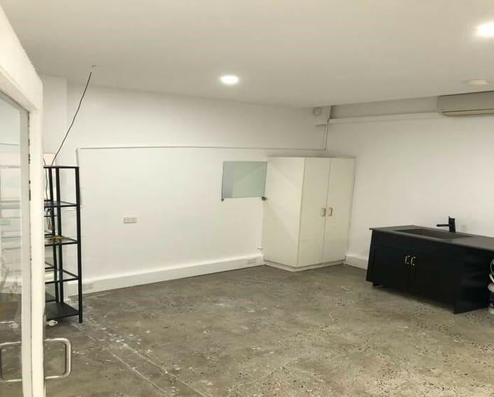Click to view all images 2a/21 Knox Street Double Bay NSW 2028 - Image 2