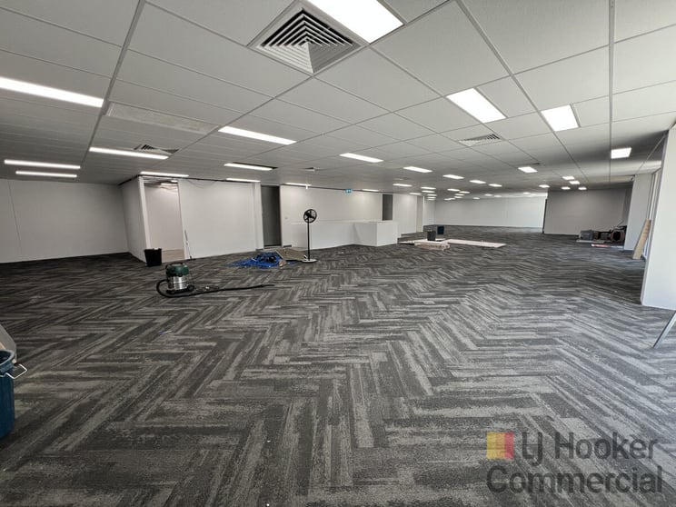 Click to view all images E, U2 & S1/2 Reliance Drive Tuggerah NSW 2259 - Image 3