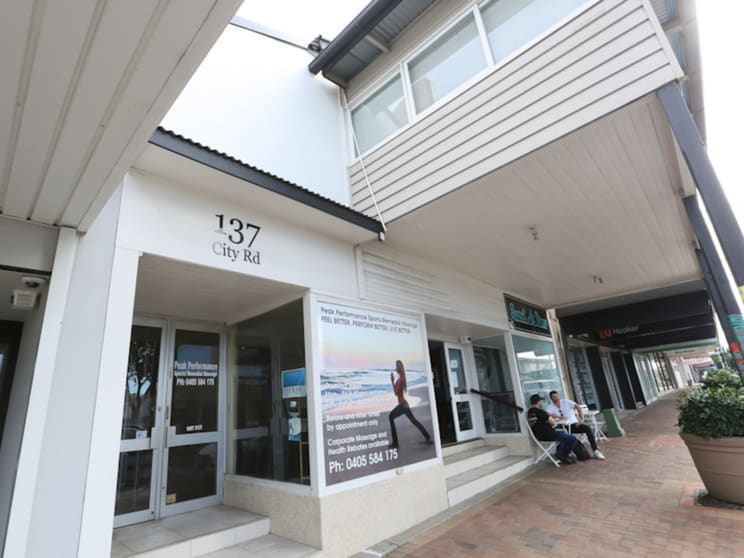 Click to view all images Unit 2/137 City Road Beenleigh QLD 4207 - Image 1