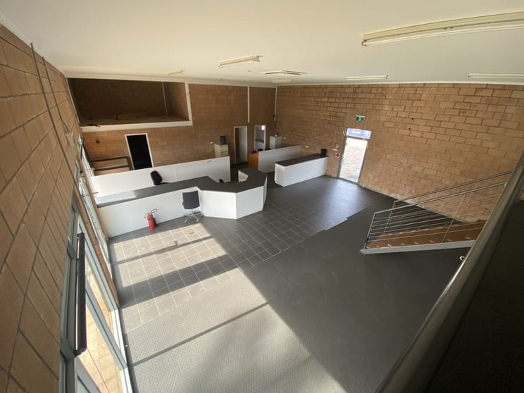 Click to view all images 1/61 Kylie Crescent Batemans Bay NSW 2536 - Image 3