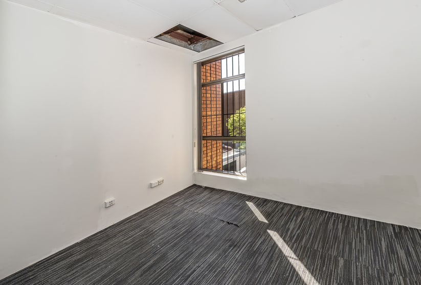 Click to view all images Front Office/88 Perry Street Matraville NSW 2036 - Image 2