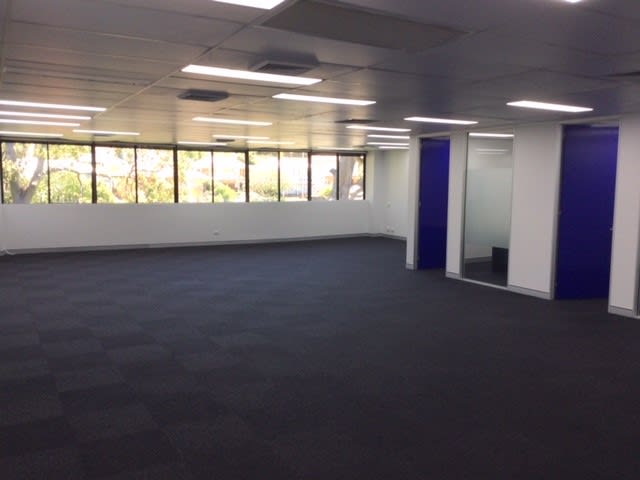 Click to view all images 3 & 7/1177 Logan Road Holland Park West QLD 4121 - Image 1