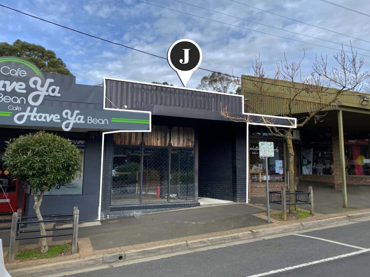 Click to view all images 10 Main Street Upwey VIC 3158 - Image 3